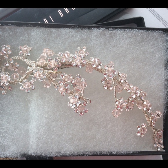 Host Pick! Bridal Hair Clip Silver Rhinestones Crystals Champagne Pink - Picture 6 of 9